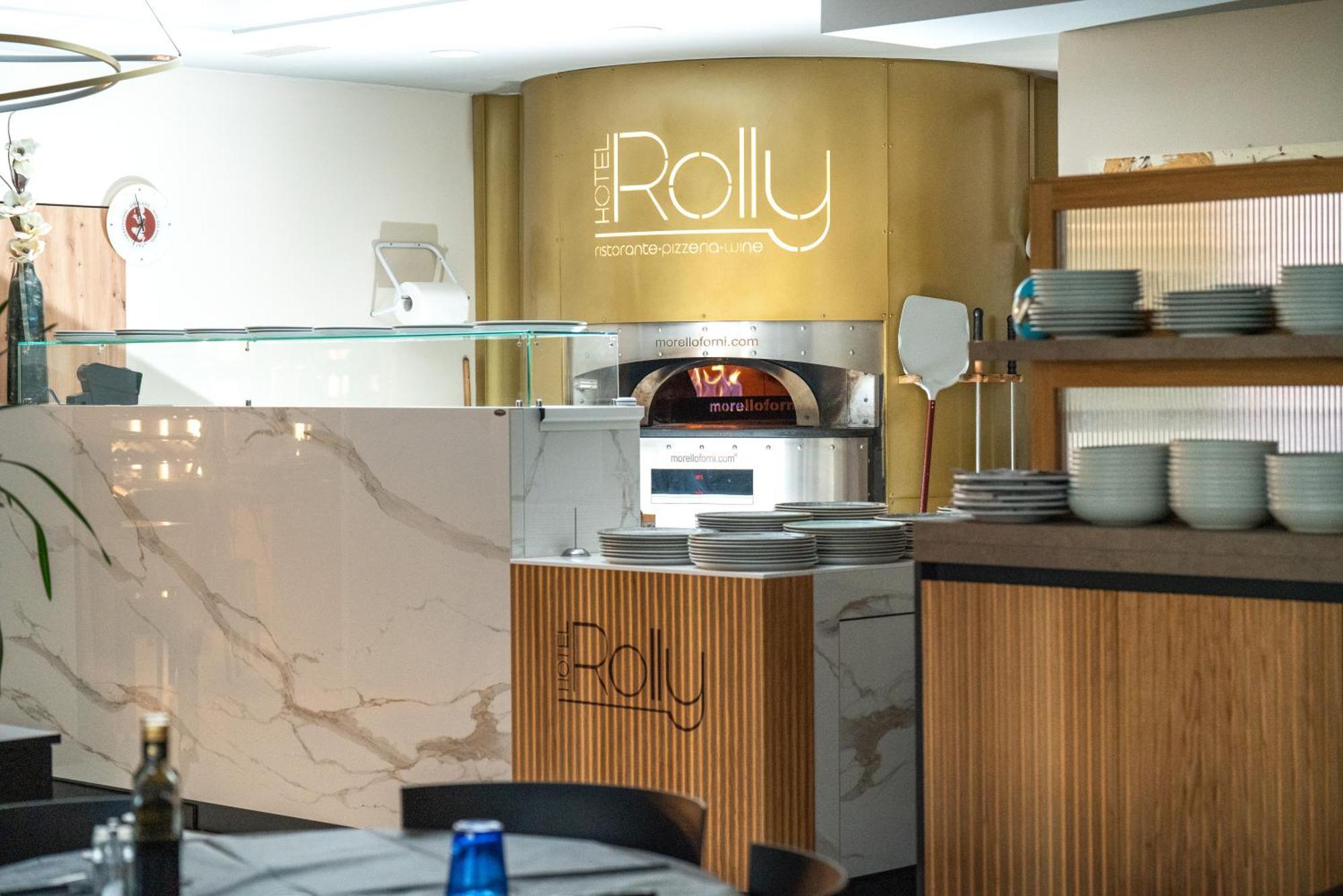 Hotel Rolly リーヴァ・デル・ガルダ エクステリア 写真